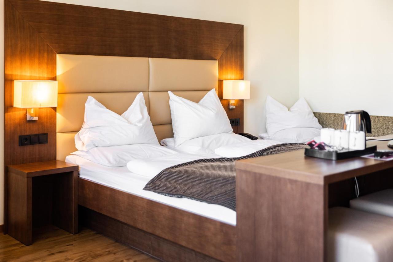 Sonne 1806 - Am Campus 4*